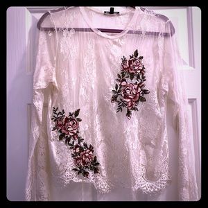 White Lace Top Size